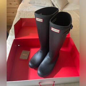 Brand new Hunter rain boots